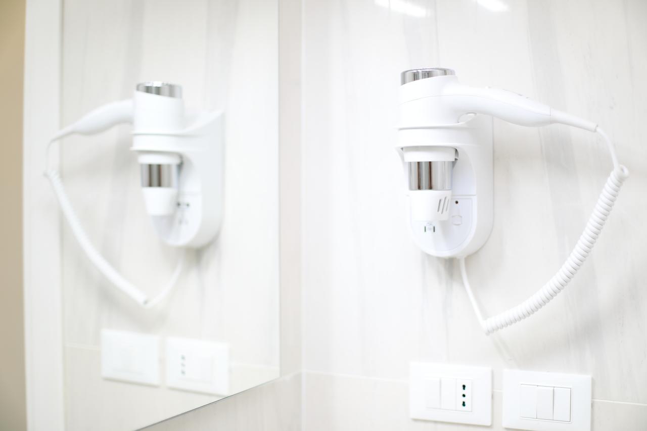 White Aurora Rooms 포르토 세자레오 외부 사진