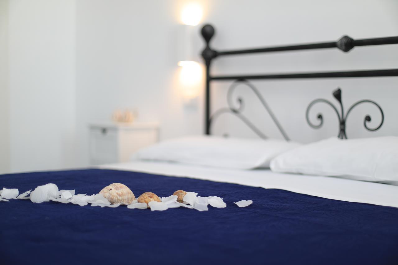 White Aurora Rooms 포르토 세자레오 외부 사진
